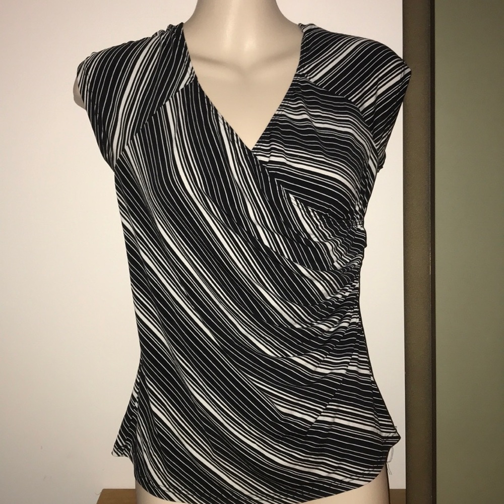 Xhilaration wrap Blouse Sz S